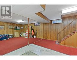 16 THOMPSON AVENUE - 29