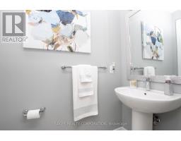 89 - 601 LIONS PARK DRIVE - 14