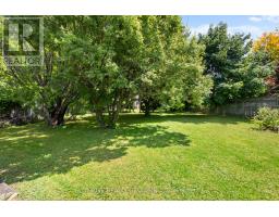 170 OLYMPIC CRESCENT - 37