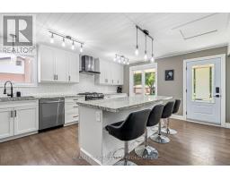 65 SOUTHVIEW CRESCENT - 12