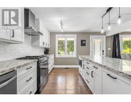 65 SOUTHVIEW CRESCENT - 13
