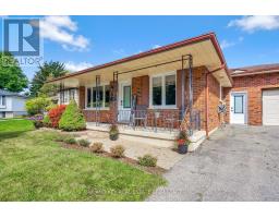 65 SOUTHVIEW CRESCENT - 3