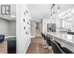 65 SOUTHVIEW CRESCENT - 6