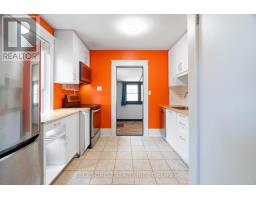 17 EMERY STREET E - 11