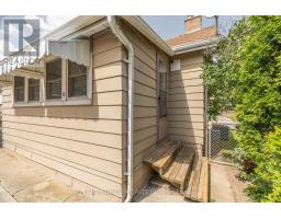 17 EMERY STREET E - 24