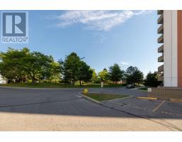 1105 - 1105 JALNA BOULEVARD - 20