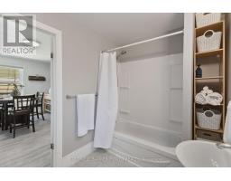 60 HYLA STREET - 36