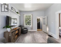 60 HYLA STREET - 6