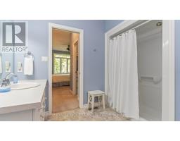 63 HUMMINGBIRD LANE - 21