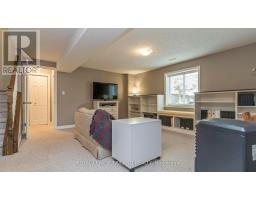 63 HUMMINGBIRD LANE - 22
