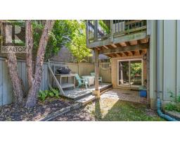 63 HUMMINGBIRD LANE - 29