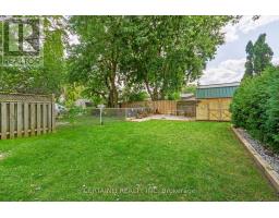 35 ROSAMOND CRESCENT - 28