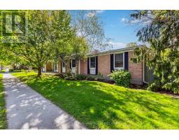 52 STUYVESANT PLACE - 1