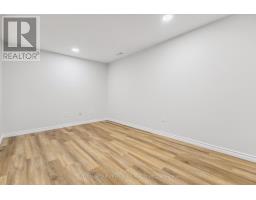 52 STUYVESANT PLACE - 35