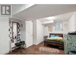 26 REDWOOD LANE - 26