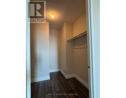 904 - 30 CHAPMAN COURT - 16