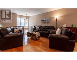 956 QUEENSBOROUGH COURT N - 15