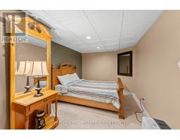 10219 PINETREE DRIVE - 25