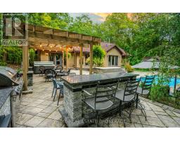 10219 PINETREE DRIVE - 31
