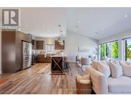 2224 YELLOWBIRCH PLACE - 16
