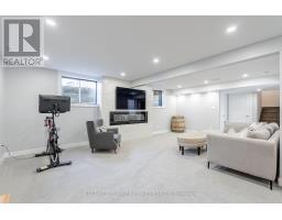 2224 YELLOWBIRCH PLACE - 34