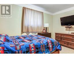 1290 LANGMUIR AVENUE - 11