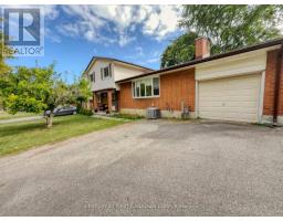 628 VISCOUNT ROAD - 3