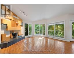 5 - 10 MACKELLAR AVENUE - 23
