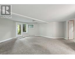 5 - 10 MACKELLAR AVENUE - 33
