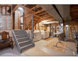 456 MAPLE STREET - 25