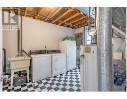 42 - 900 POND VIEW ROAD - 24
