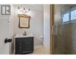 1 FOX MILL CRESCENT - 16