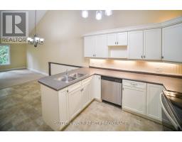 7 - 384 HEAD STREET N - 10