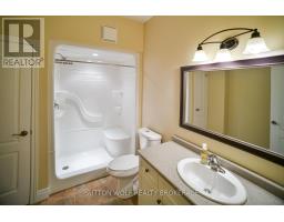 7 - 384 HEAD STREET N - 15