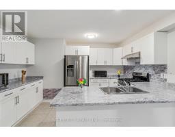 307 KENNINGTON WAY - 12