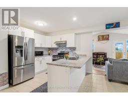 307 KENNINGTON WAY - 15