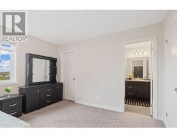 307 KENNINGTON WAY - 23