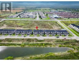 307 KENNINGTON WAY - 3