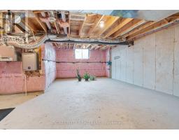 307 KENNINGTON WAY - 36