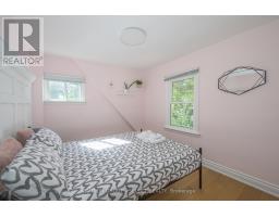 469 RIVERSIDE DRIVE - 17