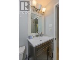469 RIVERSIDE DRIVE - 23