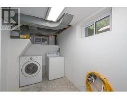 469 RIVERSIDE DRIVE - 27