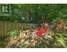 469 RIVERSIDE DRIVE - 32