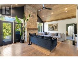 7 MARY BUCKE STREET - 22