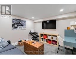 7 MARY BUCKE STREET - 44
