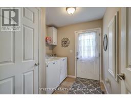 481 RICHARD CRESCENT - 17
