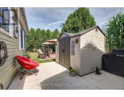 481 RICHARD CRESCENT - 32