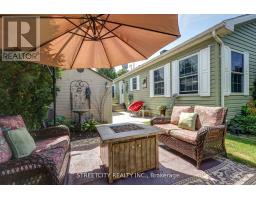 481 RICHARD CRESCENT - 35