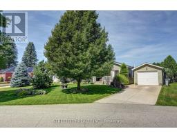 481 RICHARD CRESCENT - 39
