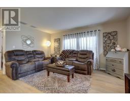 481 RICHARD CRESCENT - 5